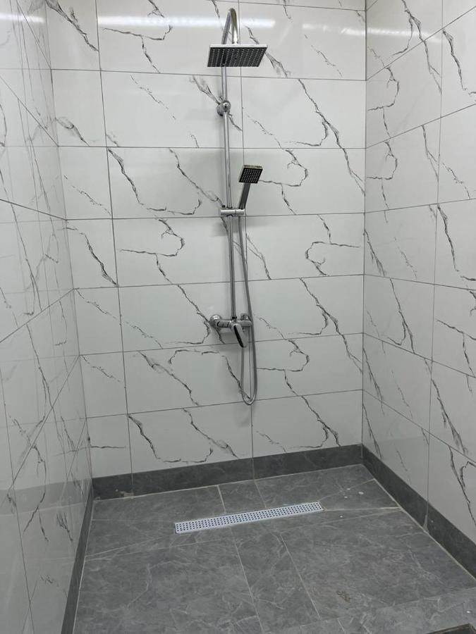 Tastaq Hostel Almaty Eksteriør billede
